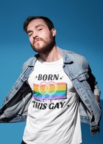 Shirt - Born this gay - Wurban Wear | Grappig shirt | Pride | Unisex tshirt | Pride vlag | Regenboog vlag | LGBTQ | Make up | Gay | Liefde | Wit