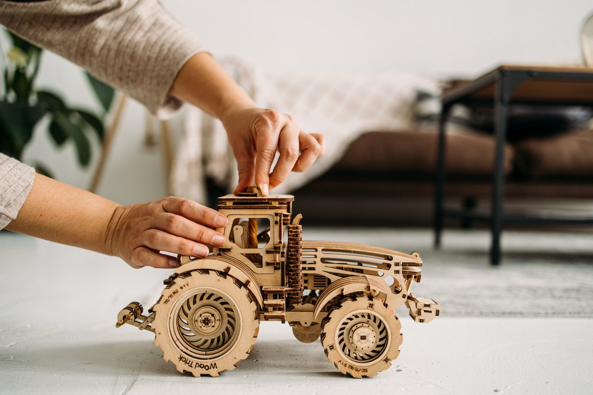 Wood Trick – Modelbouw 3D houten puzzel – Tractor (WDTK006) – 401 stuks - Geen lijm noch verf nodig! — afbeelding 8