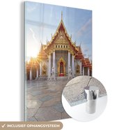 MuchoWow® Glasschilderij 120x160 cm - Schilderij acrylglas - Thailand - Tempel - Zon - Foto op glas - Schilderijen