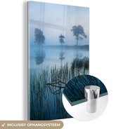 MuchoWow® Glasschilderij 120x180 cm - Schilderij acrylglas - Meer in de ochtendmist - Foto op glas - Schilderijen