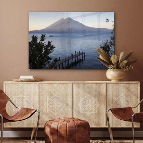 Lac Atitlán lors d'un lever de soleil au Guatemala Plexiglas 90x60 cm - Tirage photo sur Glas (décoration murale en plexiglas)