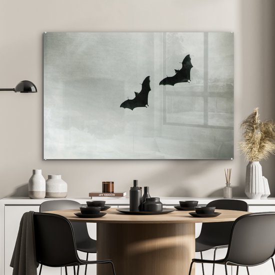 MuchoWow® Glasschilderij 90x60 cm - Schilderij acrylglas - Twee vleermuizen in vlucht - Foto op glas - Schilderijen