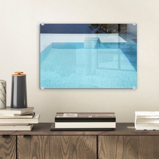 ® Glasschilderij 30x20 cm - Schilderij acrylglas - Oneindig zwembad met traptreden - Foto op glas - Muurdecoratie woonkamer - Wanddecoratie slaapkamer - Schilderijen