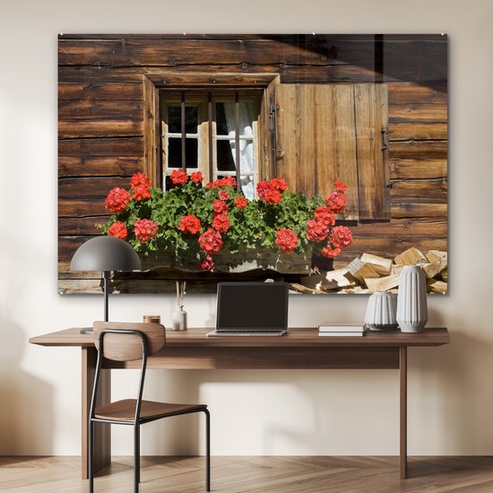Fenêtre avec fleurs de géranium en fleurs L'odeur caractéristique du géranium est un ingrédient populaire pour les parfums épicés Plexiglas 180x120 cm - Tirage photo sur Glas (décoration murale en plexiglas) XXL / Groot format!
