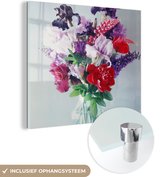 MuchoWow® Glasschilderij 20x20 cm - Schilderij acrylglas - Bloemen - Kleuren - Vaas - Foto op glas - Schilderijen