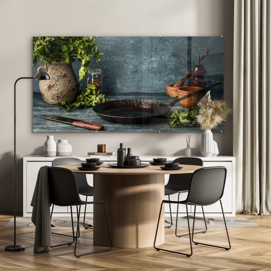 MuchoWow® Glasschilderij 160x80 cm - Schilderij acrylglas - Kruiden - Specerijen - Pan - Mes - Grijs - Rustiek - Foto op glas - Schilderijen