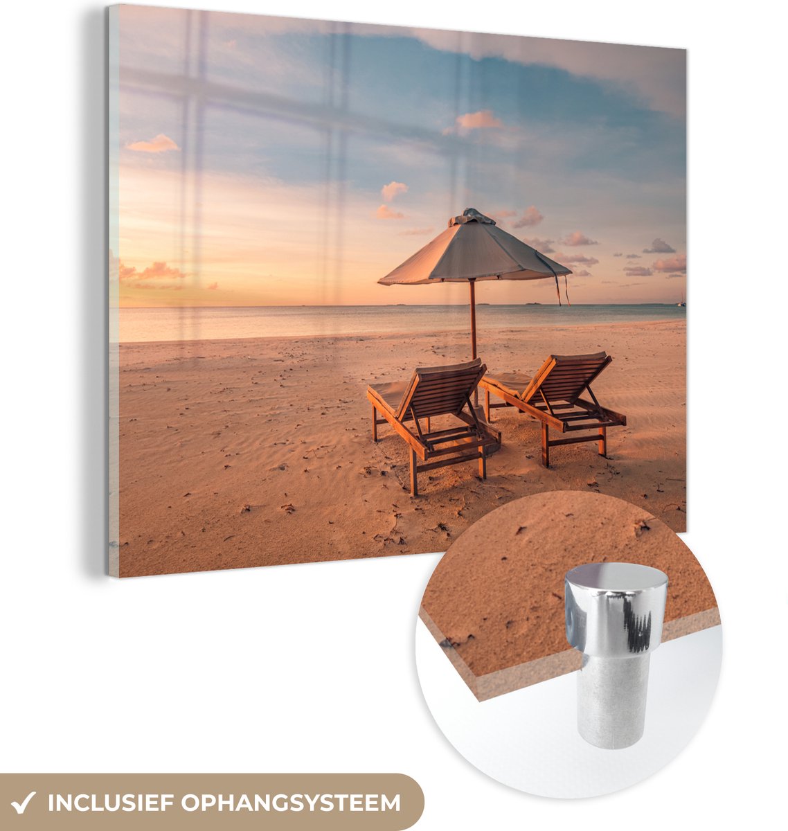 MuchoWow® Glasschilderij 40x30 cm - Schilderij acrylglas - Strand - Ligbed - Parasol - Fot