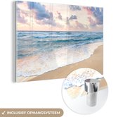 MuchoWow® Glasschilderij 120x80 cm - Schilderij acrylglas - Strand - Wolken - Pastel - Foto op glas - Schilderijen