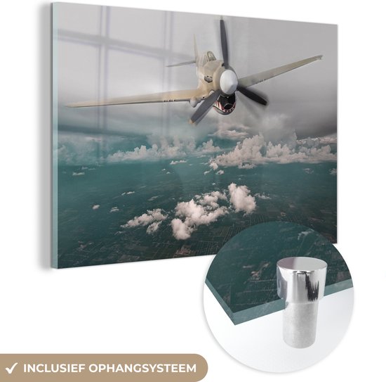 MuchoWow® Glasschilderij 90x60 cm - Schilderij acrylglas - Historisch vliegtuig met propeller op de neus - Foto op glas - Schilderijen