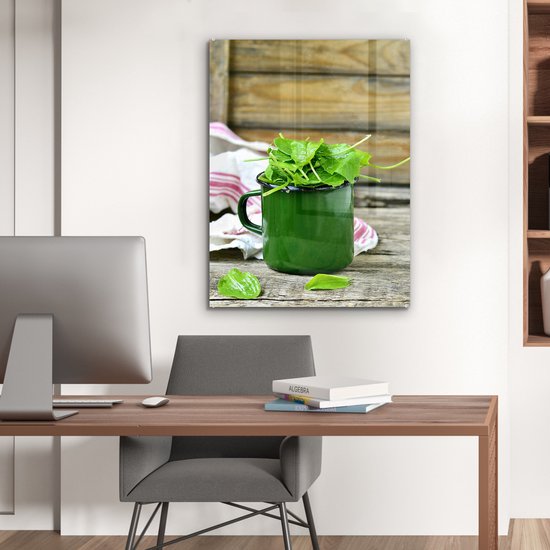 Une tasse verte d'oseille avec l'oseille verte Plexiglas 60x80 cm - Tirage photo sur Glas (décoration murale en plexiglas)