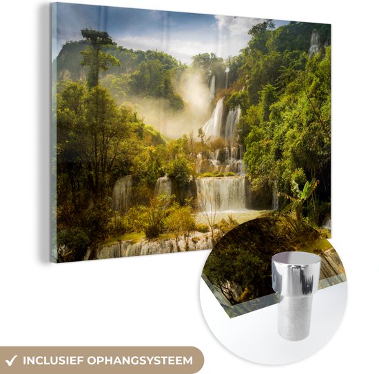 MuchoWow® Glasschilderij 120x80 cm - Schilderij acrylglas - Thailand - Watervallen - Tropen - Foto op glas - Schilderijen