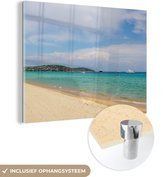 MuchoWow® Glasschilderij 40x30 cm - Schilderij acrylglas - Strand - Zee - Boot - Foto op glas - Schilderijen