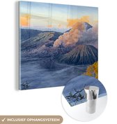 MuchoWow® Glasschilderij 50x50 cm - Schilderij acrylglas - Mist in Indonesië - Foto op glas - Schilderijen