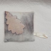 Picchu nl - warmtekussentje - aromatherapie - reinigend & ontspannend - Ecoprint - 15 x 15 cm - #1