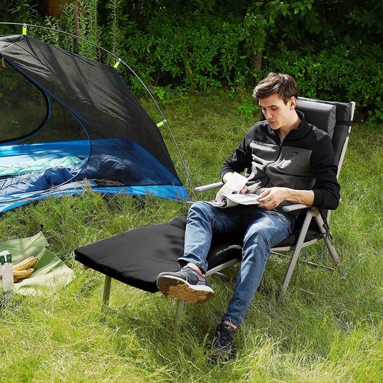 SONGMICS Ligstoel van polyrotan met 5 cm dik kussen, verstelbare rugleuning, 59 x 198 x 28 cm, belastbaar tot 150 kg, voor tuin, balkon, zwart, GCB27GYV1