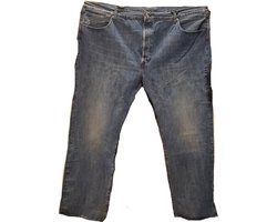 Levi's 501 - Dark Wash - W48 X L32