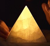 Nixnix - Piramide lamp - Echt steen - Tafellamp - Nordic - Sfeer lamp - Nacht lamp