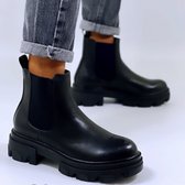 SmileFavorites® Chelsea boots met Hak - Imitatieleer - Zwart - Maat 37