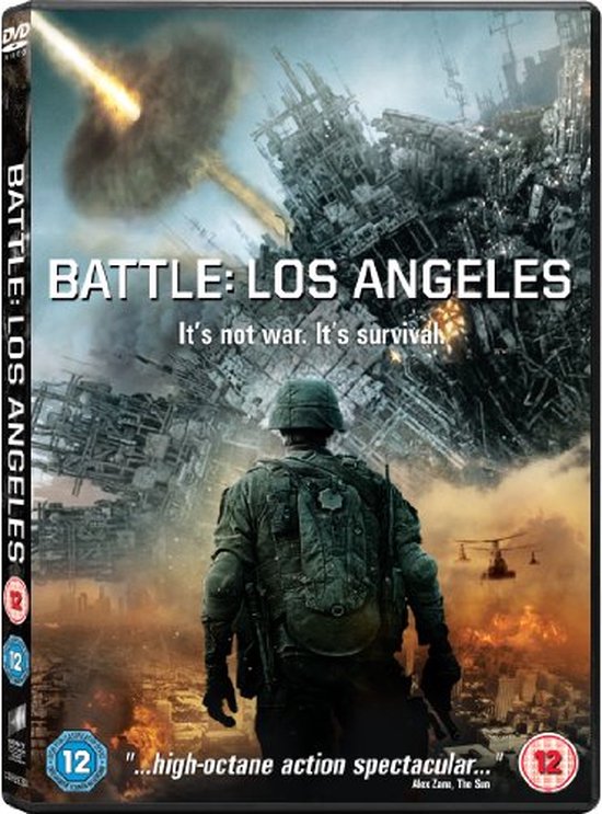DVD hoes met soldaat in volle gevechtsuitrusting staand voor een verwoeste stad, titel: Battle: Los Angeles.
