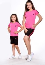 Sportkleding Set / Gympak - T-Shirt en Korte Broek - 110/116 - Meisjes Roze