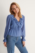 NA-KD Frill V-Neck Chiffon Dames Blouse - Maat 40