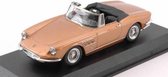 De 1:43 Diecast Modelcar van de Ferrari 330 GTS van 1967 in Brown Metallic. De fabrikant van het schaalmodel is Best Model. Dit model is alleen online verkrijgbaar