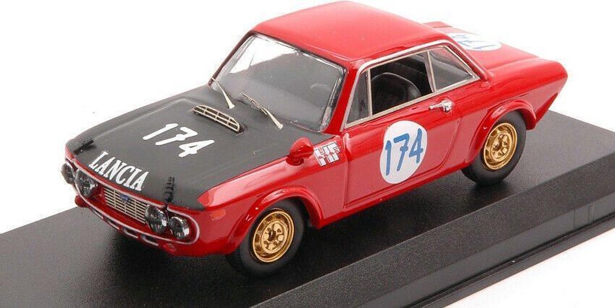 De 1:43 Diecast Modelcar van de Lancia Fulvia HF #174 van de Targa Florio van 1970. De rijders waren S. Munari en U. Maglioli. De fabrikant van het schaalmodel is Best Model. Dit model is alleen online beschikbaar