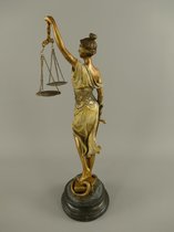 Vrouw Justitia - Beeld - Polyresin - 53cm - goud - Beige