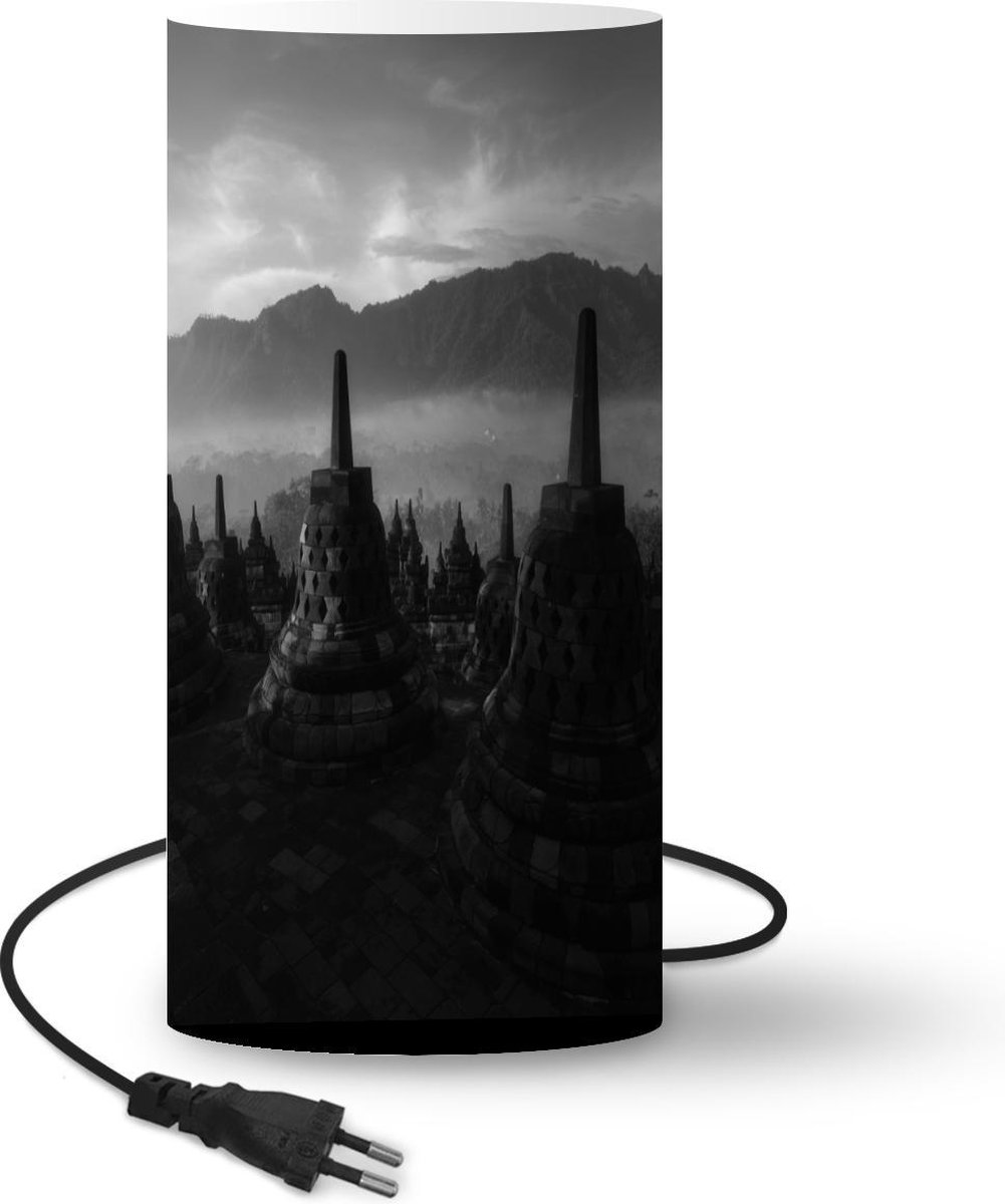 Lamp - Nachtlampje - Tafellamp slaapkamer - Indonesië - Mist - Zwart - Wit - 33 cm hoog - Ø15.9 cm - Inclusief LED lamp