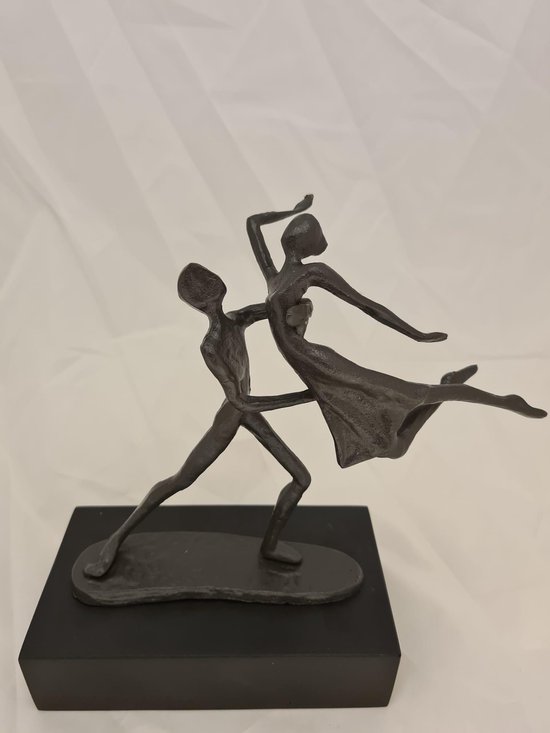 Sculpture couple danse la danse de la vie - 22x20 cm - fonte sur socle