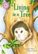Reading Champion- Reading Champion: Living in a Tree