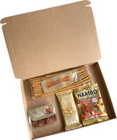 Kerst brievenbuspakket Touch of gold - kerstpakket - brievenbus - pakket - cadeau - cadeaupakket - brievenbus pakket - snoep -eten - koffie - chocolade - cadeau - verjaardag - thee - giftset 