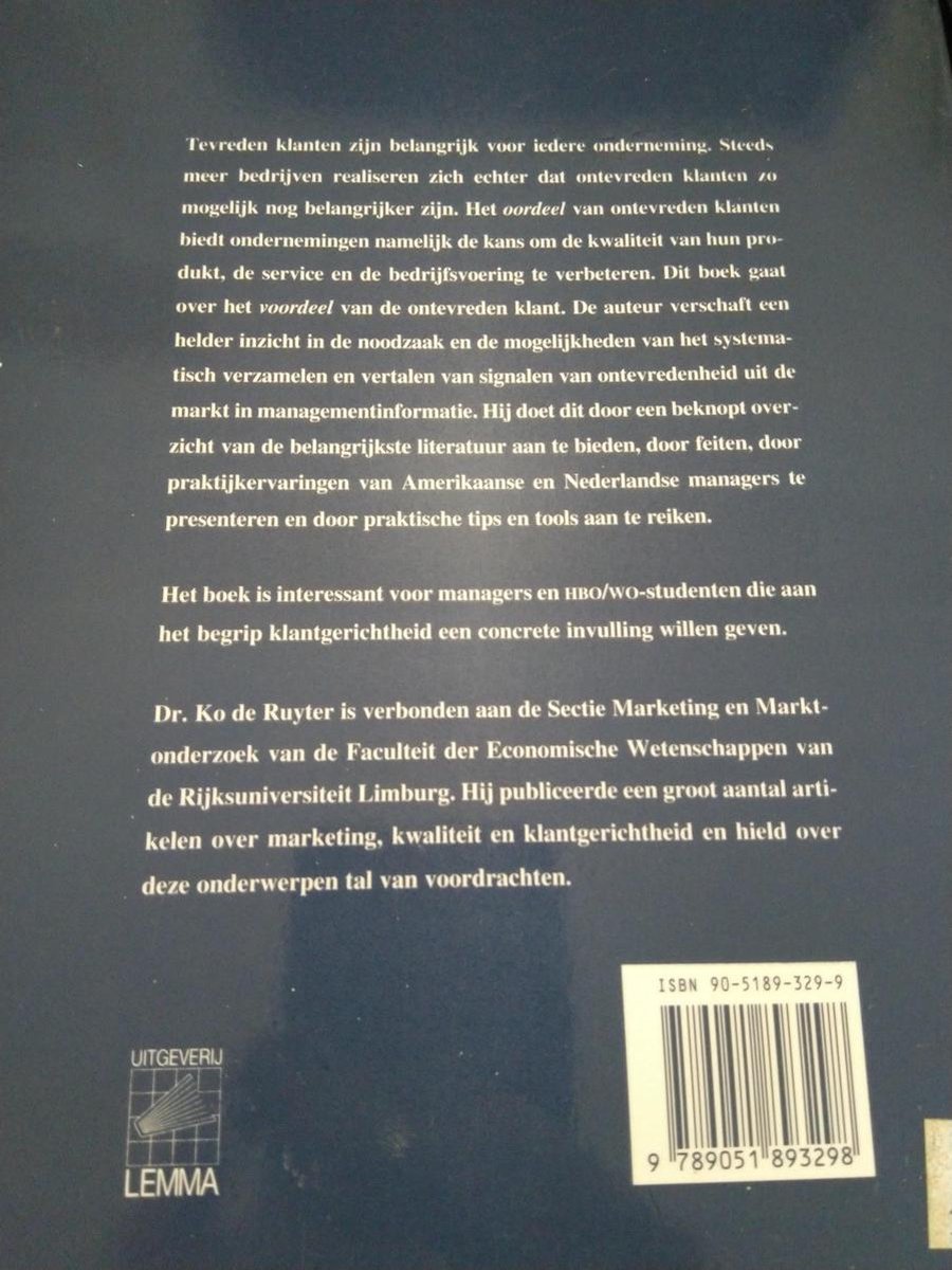 V-OORDEEL VAN DE ONTEVREDEN KLANT - back cover