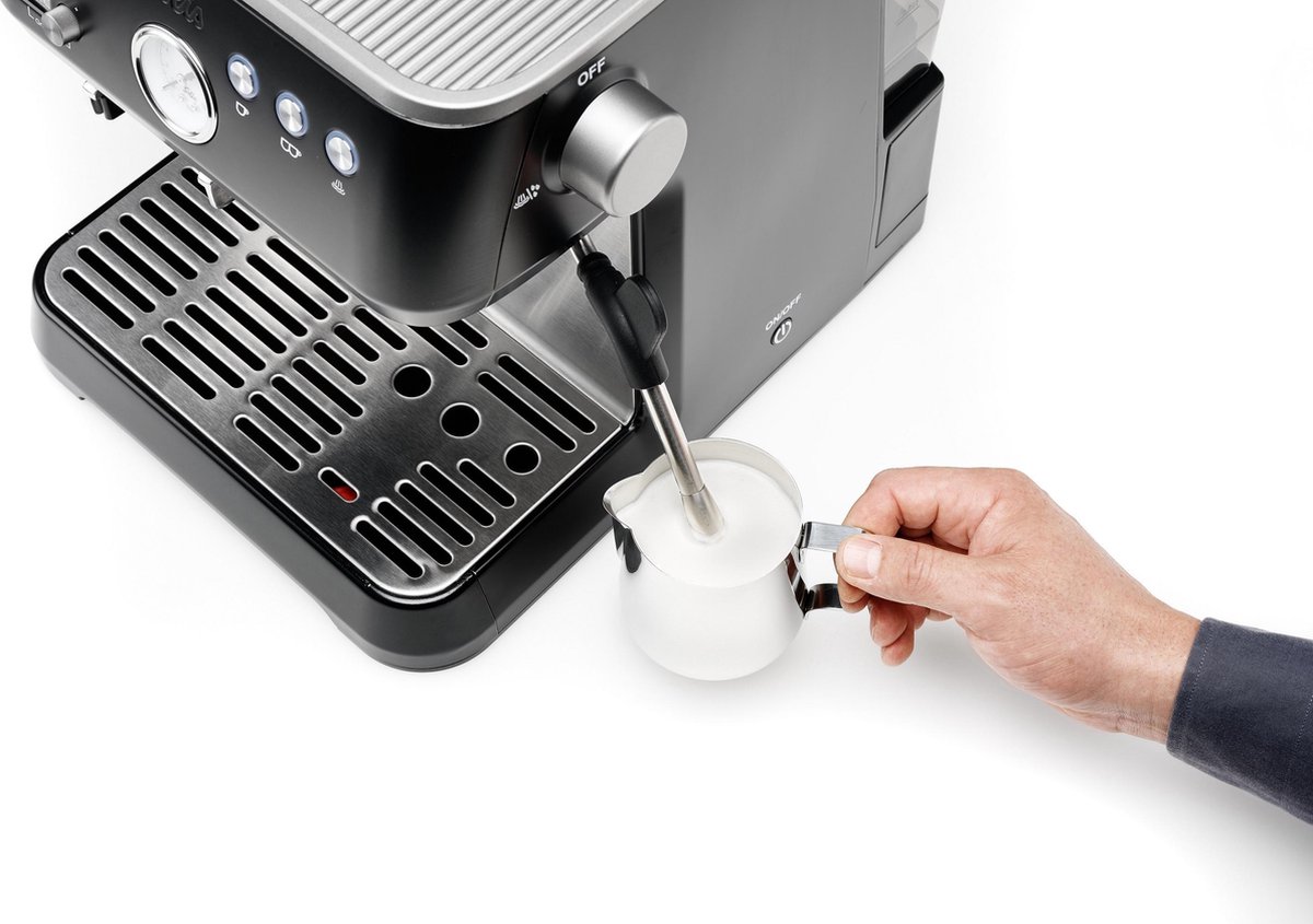 Afbeelding 3 van Solis Grind & Infuse Perfetta 1019 Espressomachine - Pistonmachine - Koffiemachine met Bonen - Zwart