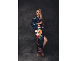 Dames Kimono satijn , blauw met bloemen, lang model, one size, Luxe cadeau vrouw