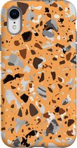 Apple iPhone XR Telefoonhoesje - Extra Stevig Hoesje - 2 lagen bescherming - Met Marmerprint - Terrazzo - Oranje