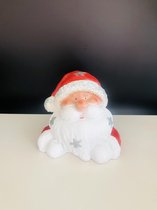Kerstman #5 - 28 cm - polyester - glitters - polyresin - polystone - hoogkwalitatieve kunststof - decoratiefiguur - interieur en tuin - geschikt voor binnen en buiten - cadeau - geschenk - ke