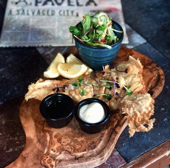 Yakelos Pure Olive Wood - Planche de service - Planche à boire - Planche à tapas - Bois d'olivier - 40-45cm