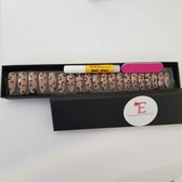 Press on Nails - Leo