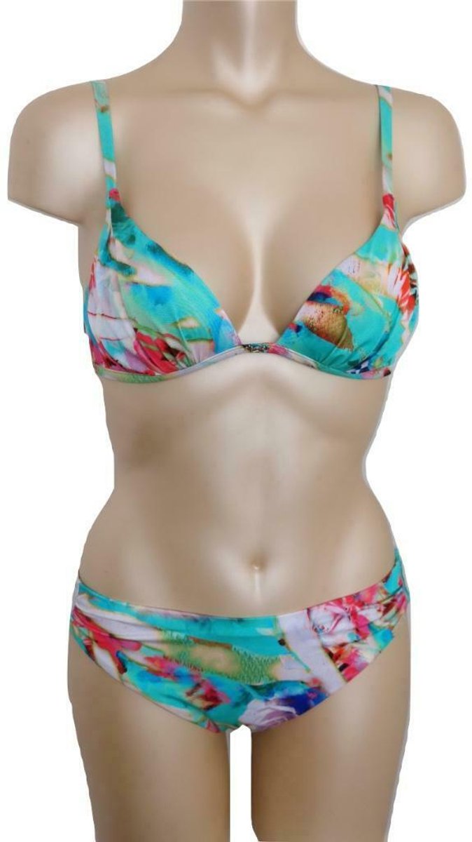 Maryan Mehlhorn - bikini set 40B / 80B + 40