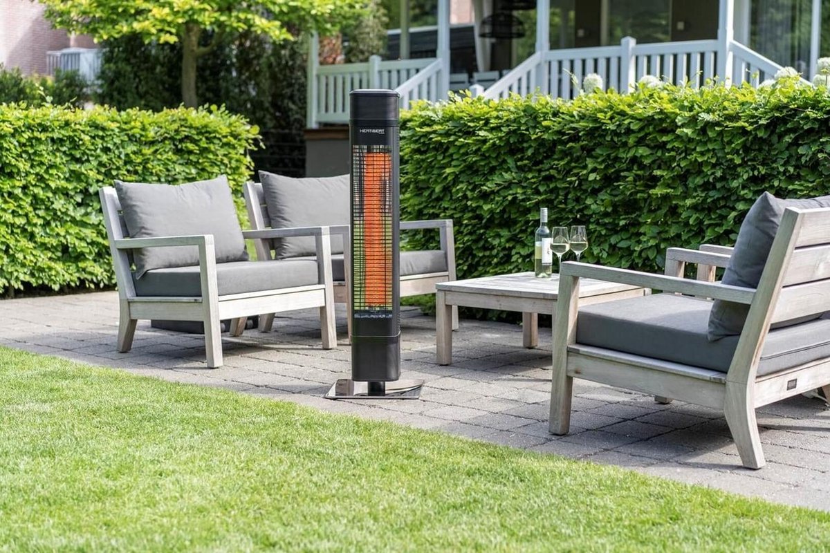 Eurom Heat and Beat Tower - Freestanding patio heater with speaker