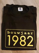 T-shirt met jaar 1982 XL ( cadeau tip )