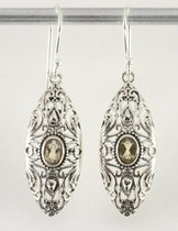 Lange opengewerkte zilveren oorbellen met citrien