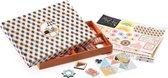 Djeco Poppenhuisinrichting | Meubels + Stickers| 64 stuks