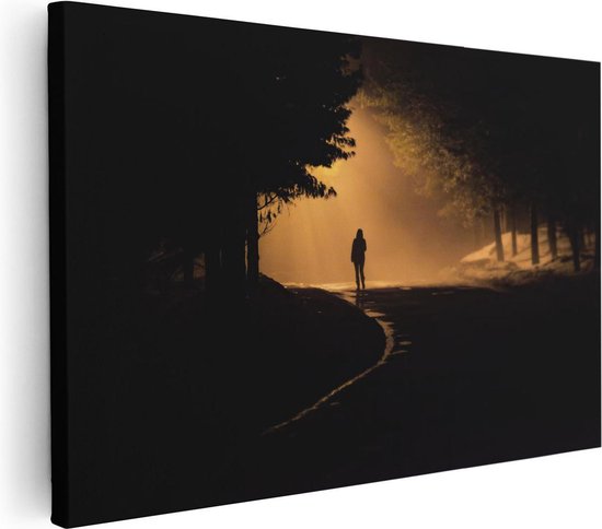 Artaza - Peinture sur toile - Personne sur une route sombre dans la forêt - 120 x 80 - Groot - Photo sur toile - Impression sur toile