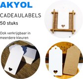 Akyol - 50x Cadeaulabels kraftpapier/karton Cadeaulabel Wit - 6 cm x 6 cm - Label Cadeaulabel Wit - Cadeau tags/etiketten - Cadeau versieringen/decoratie - Inclusief touw
