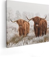Artaza Canvas Schilderij Twee Schotse Hooglander Koeien In De Wei - 100x80 - Groot - Foto Op Canvas - Canvas Print