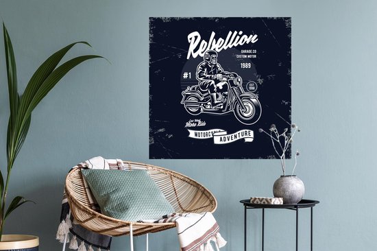 Muurstickers - Sticker Folie - Motorfiets - Man - Retro - Quote - 80x80 cm - Plakfolie - Muurstickers Kinderkamer - Zelfklevend Behang - Zelfklevend behangpapier - Stickerfolie