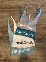 WDLS-Bedrukt Babymutsje i love mama- lichtblauw