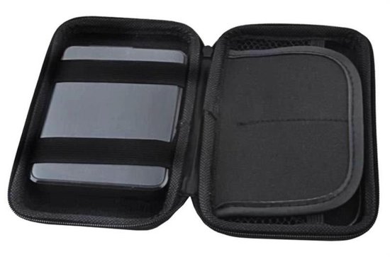 Zwarte harddiskcase met een harde schijf beveiligd door elastische banden.